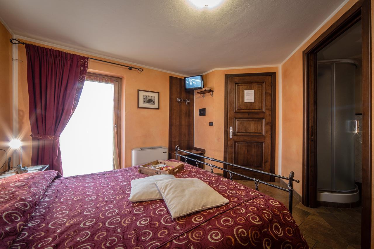 Bed & Breakfast Lo Teisson Aosta Exterior photo